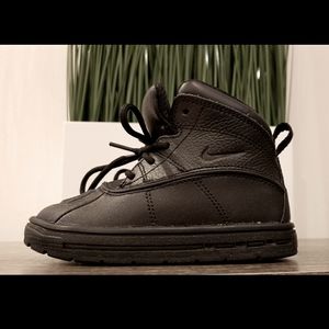 Toddler Nike Boots size 8